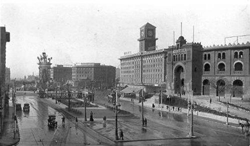 Plaça de les Arenes, Plaça Espanya, 1930